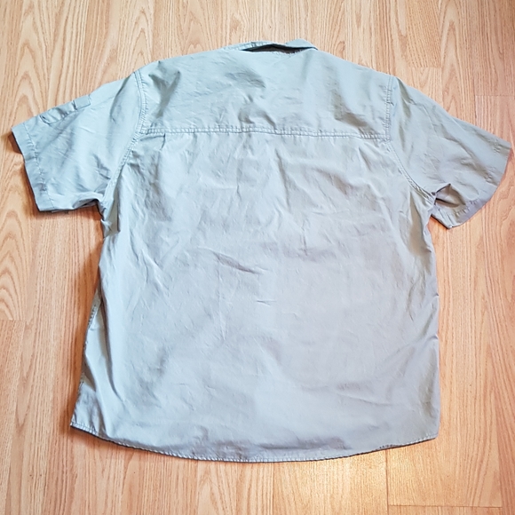 Field & Stream Short Sleeve Button Fishing Shirt Sage Green - Picture 7 of 7